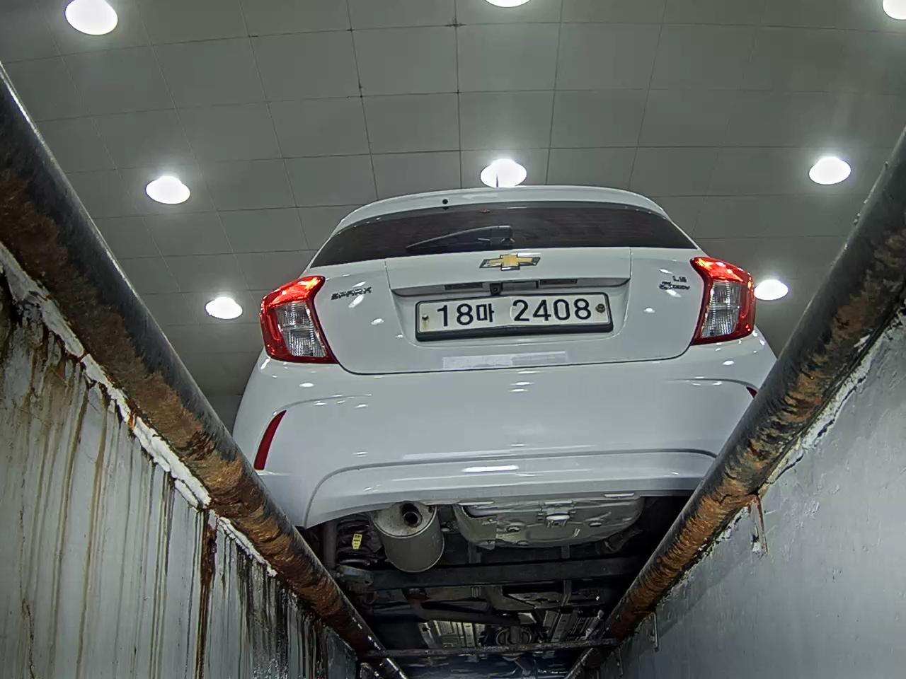 2016 - chevrolet spark