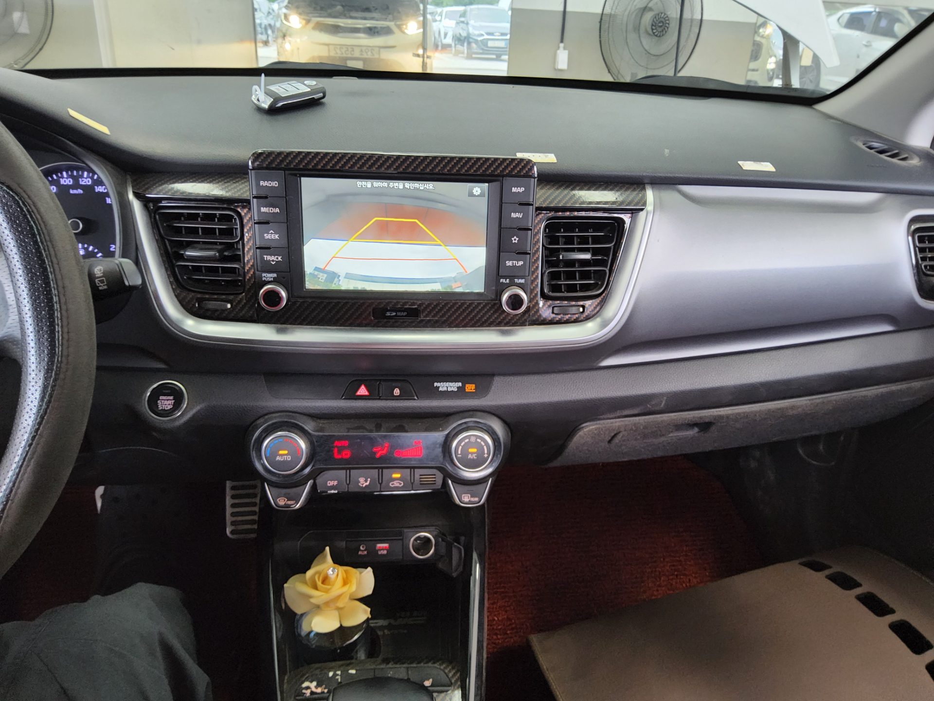 2018 - kia stonic