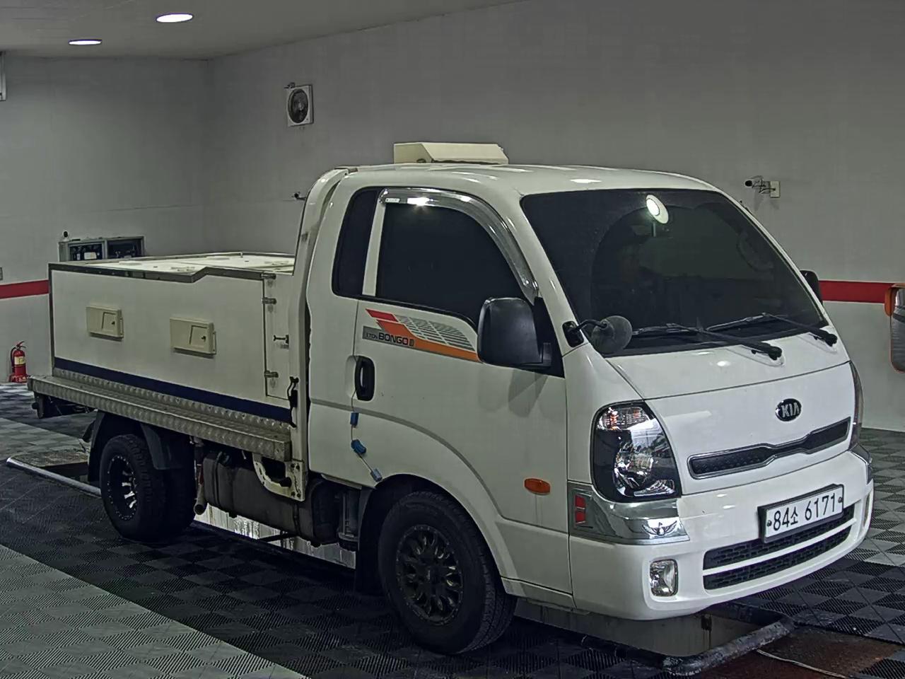 2019 - kia truck