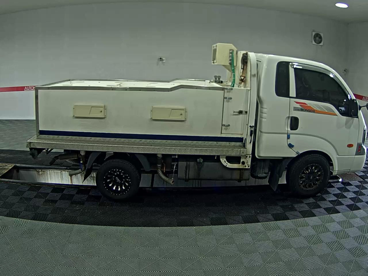 2019 - kia truck