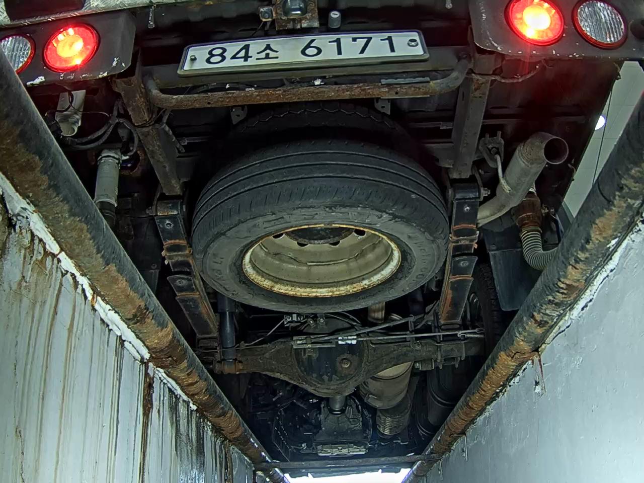 2019 - kia truck