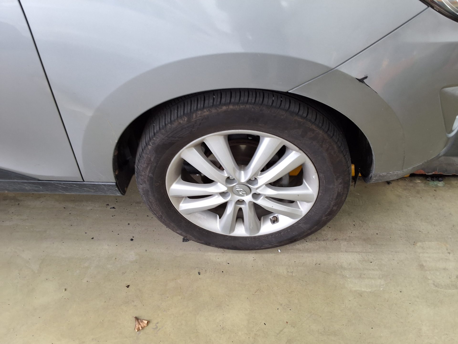 2011 - hyundai tucson