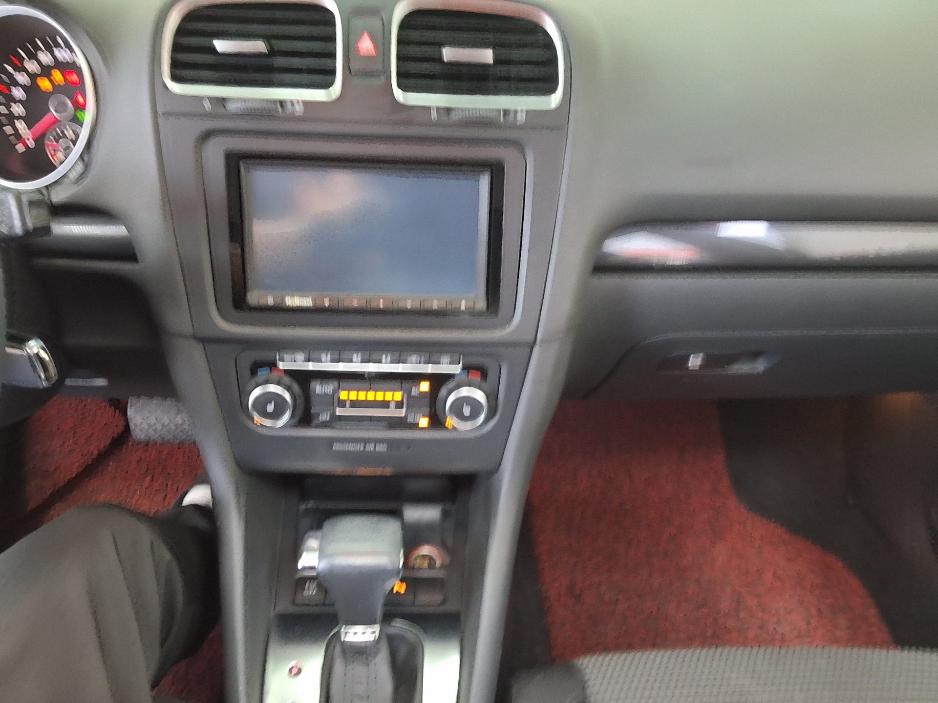 2010 - volkswagen golf