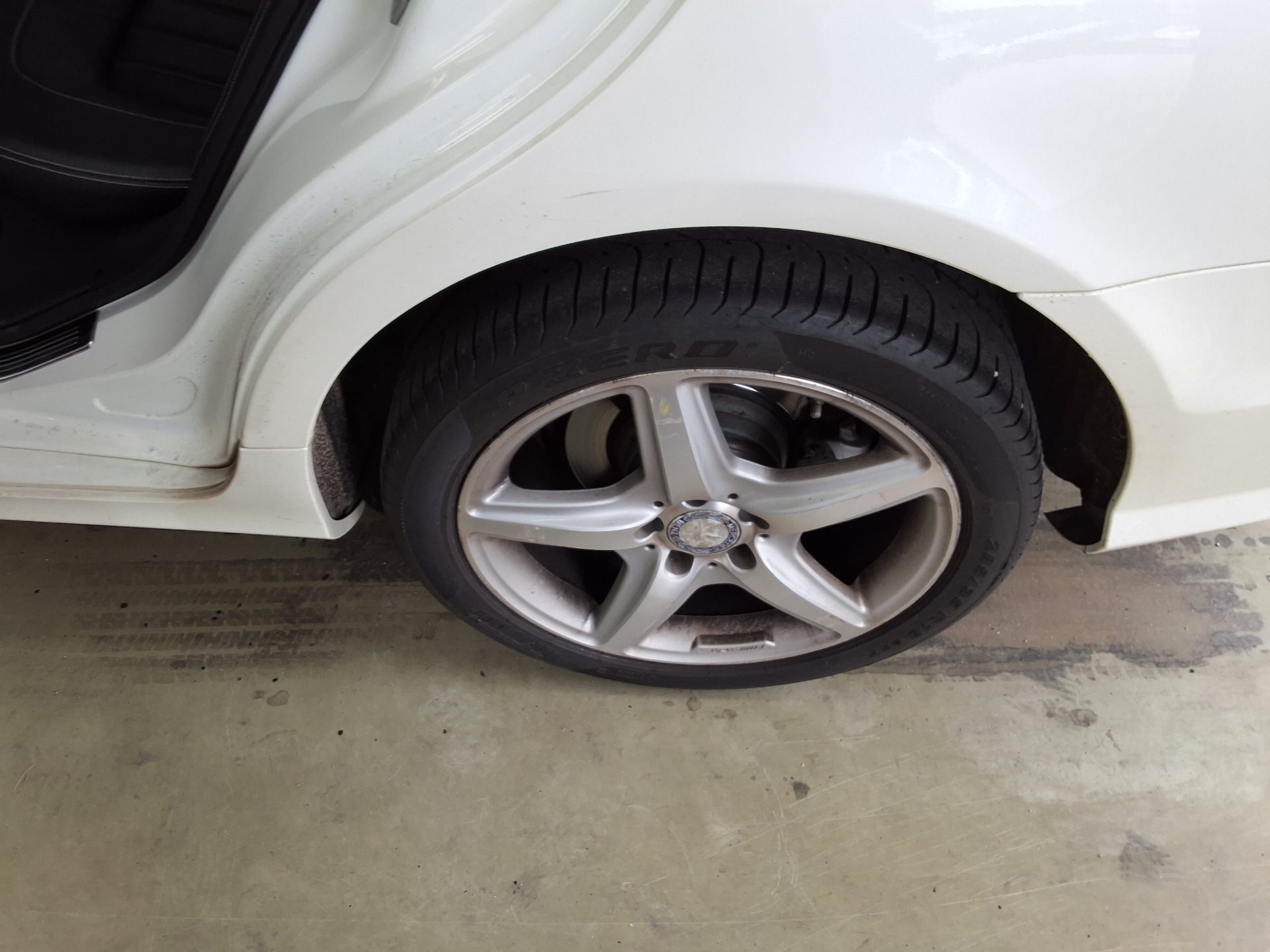 مرسيدس بنز سي إل إس Class (2Nd Gen) Cls350 AMG Sport Pack 2014 SPORT