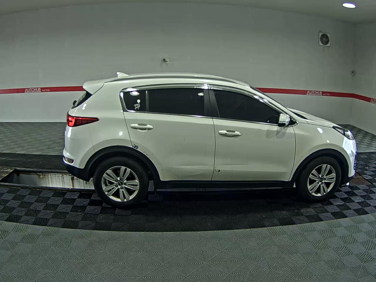 2016 - kia sportage