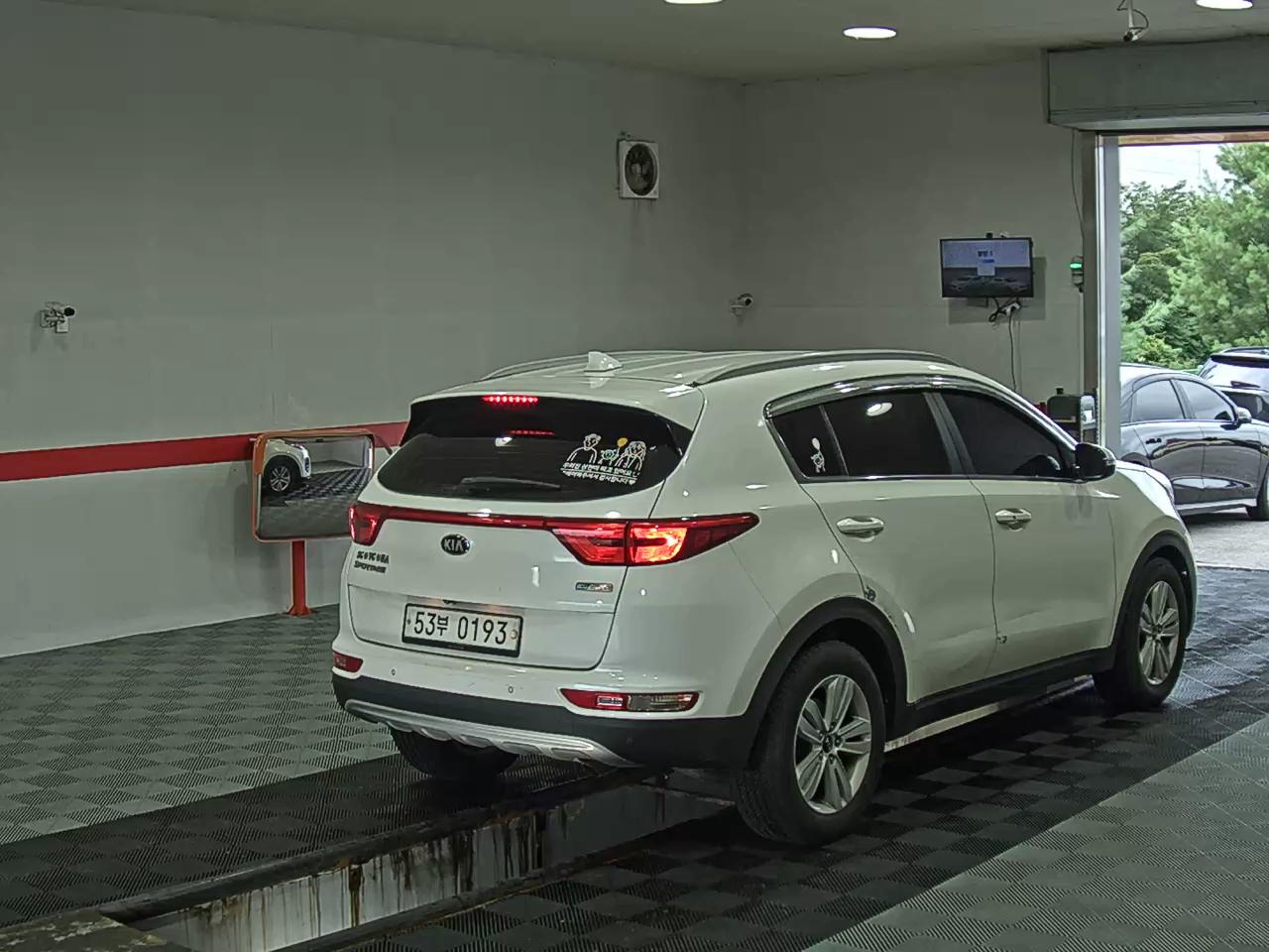 2016 - kia sportage