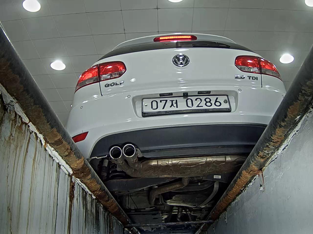 2010 - volkswagen golf