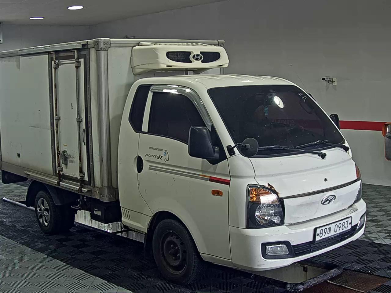 2018 - hyundai truck
