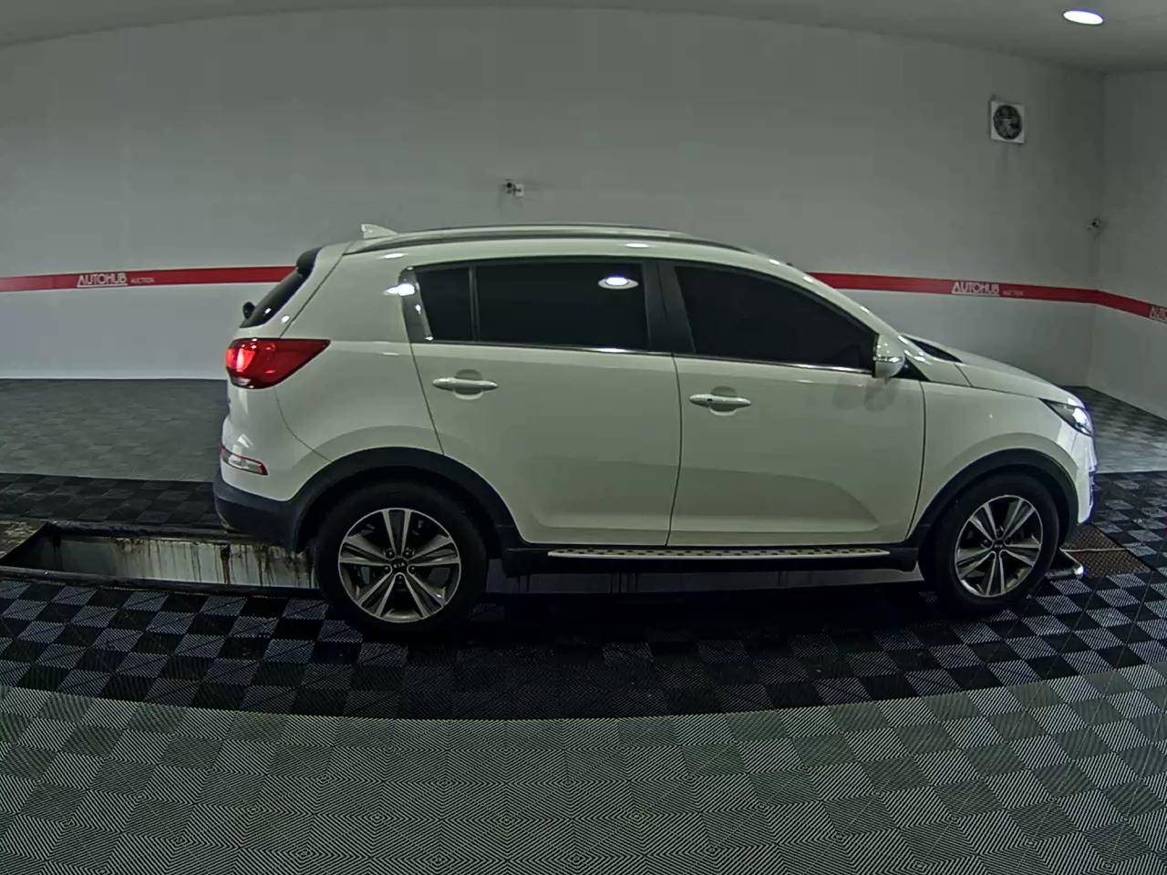 2014 - kia sportage