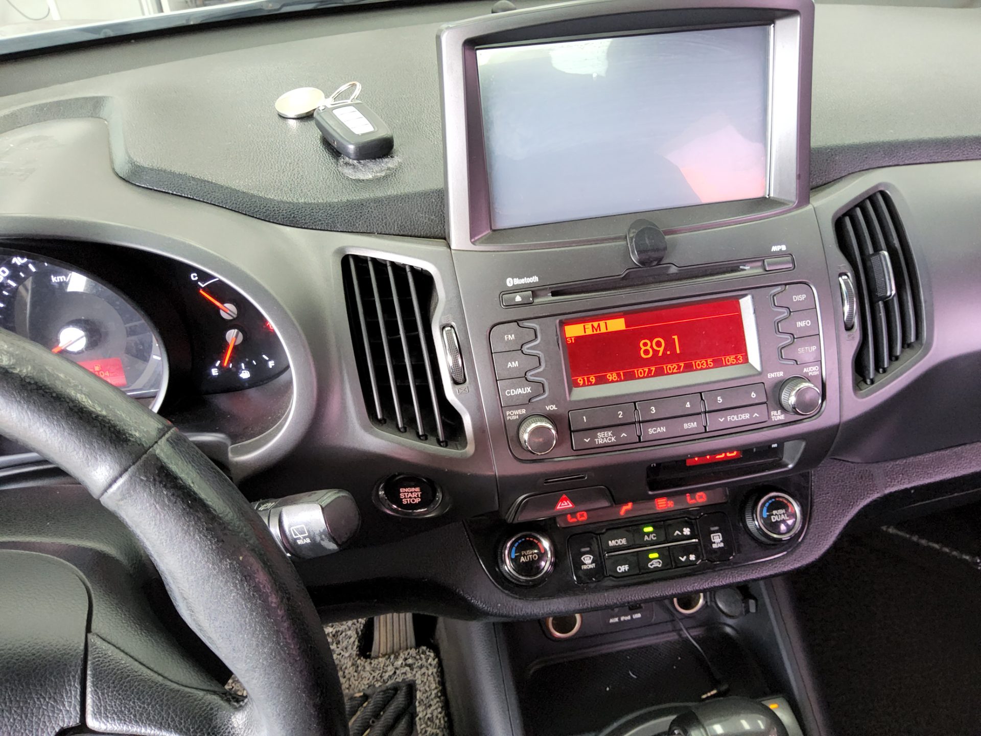 2012 - kia sportage