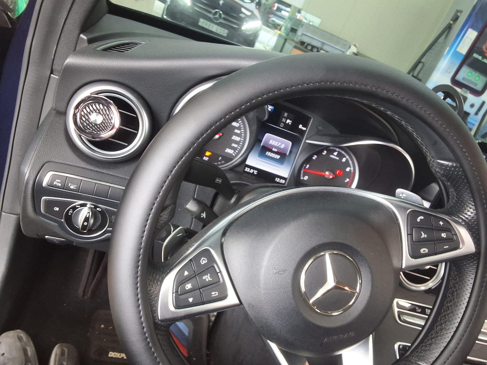 2017 - mercedes-benz c200
