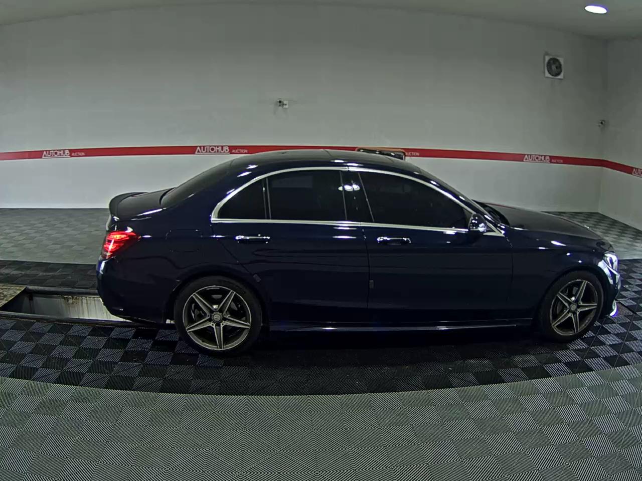 2017 - mercedes-benz c200