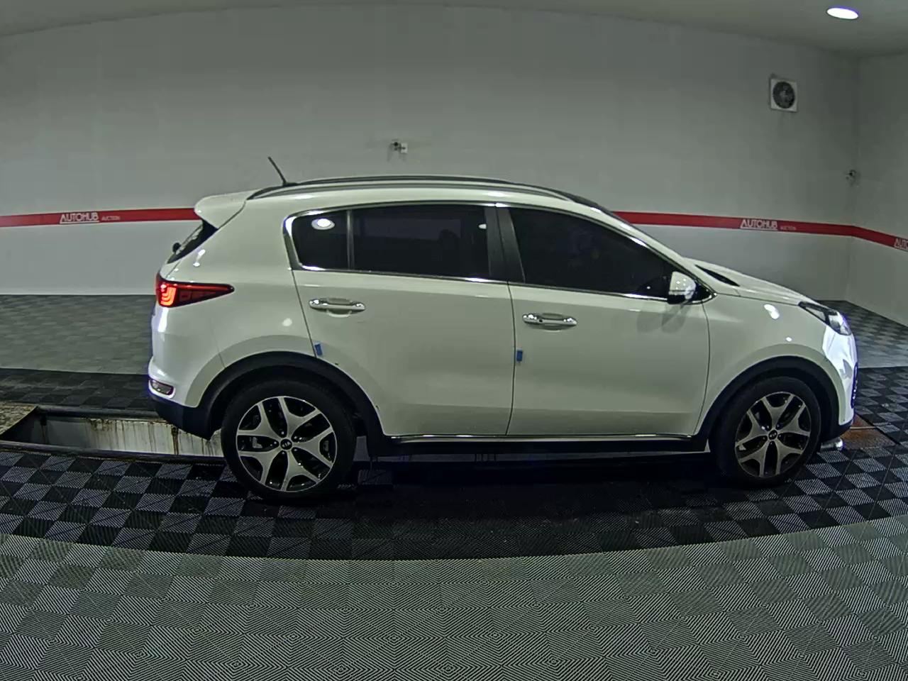 2016 - kia sportage