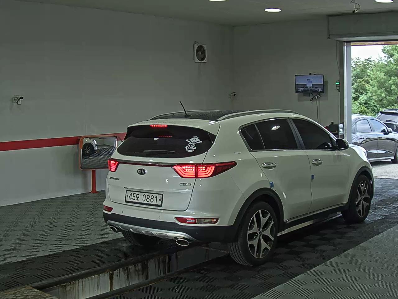 2016 - kia sportage