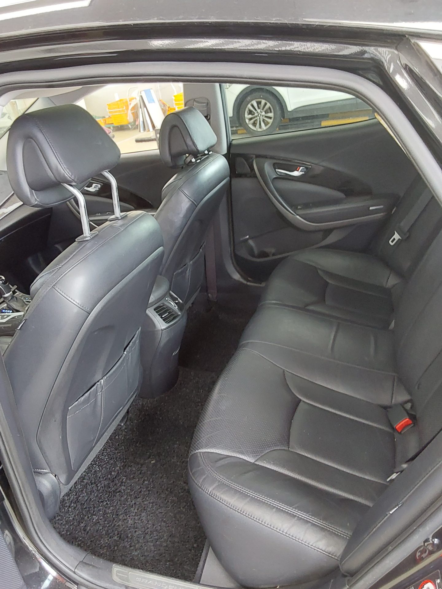 2015 - hyundai grandeur