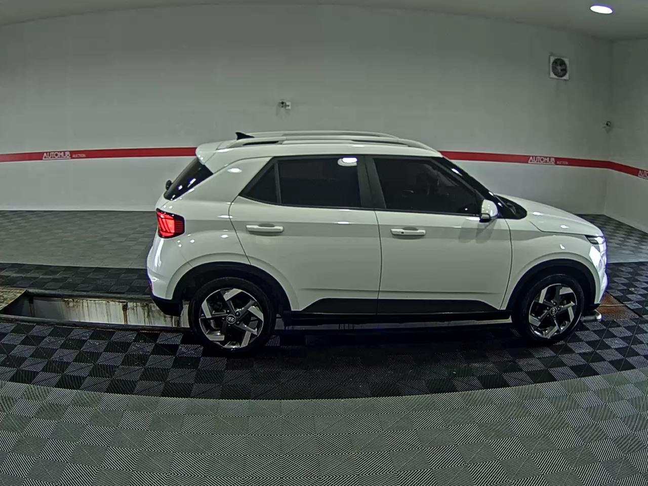 2020 - hyundai venue