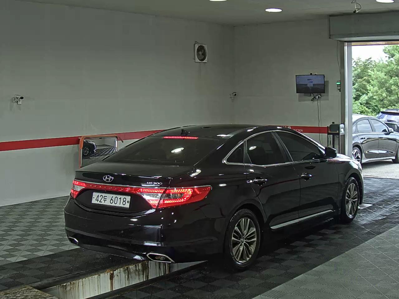2015 - hyundai grandeur