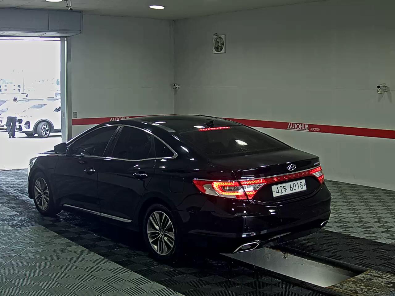 2015 - hyundai grandeur