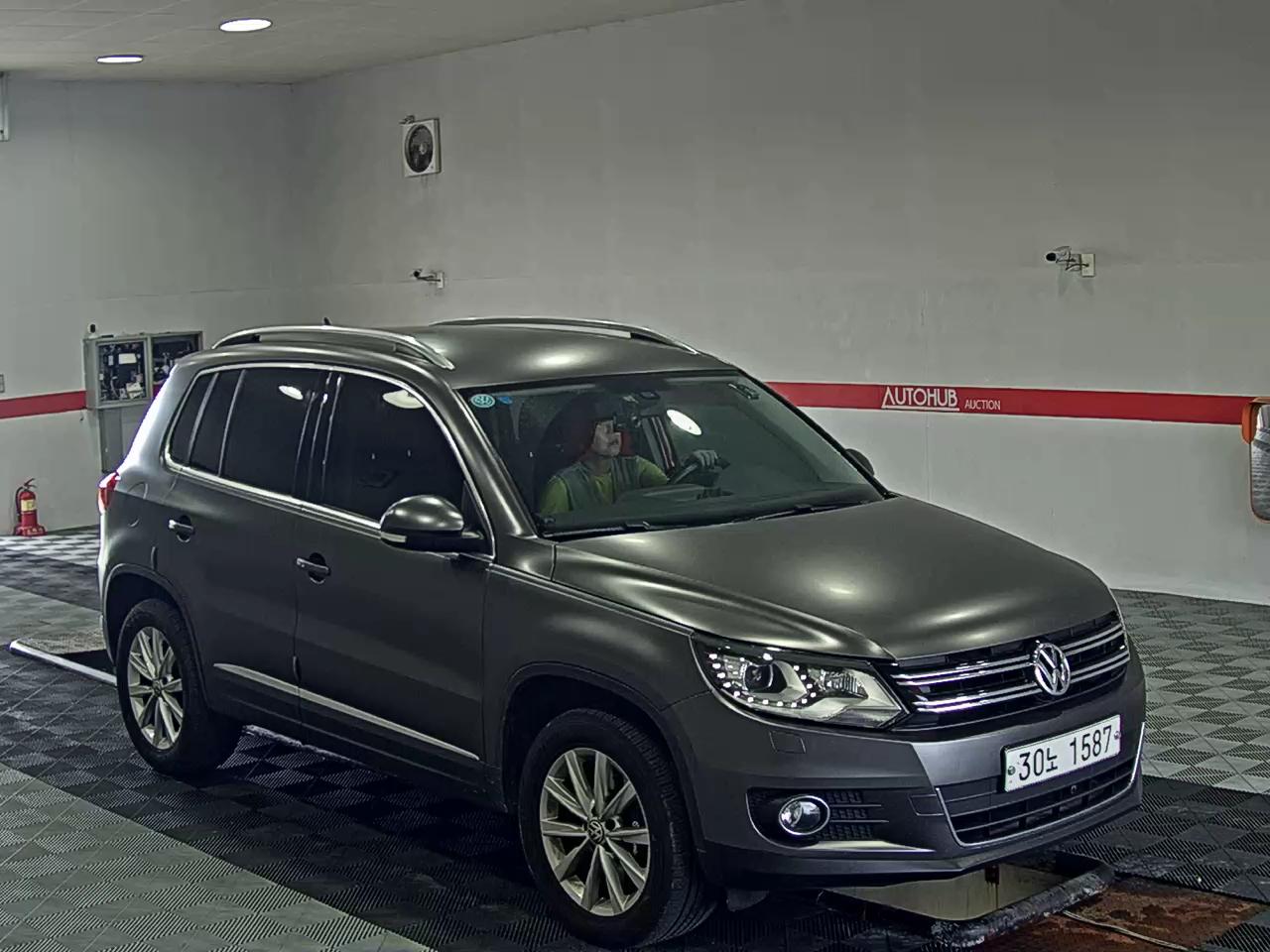 2015 - volkswagen tiguan
