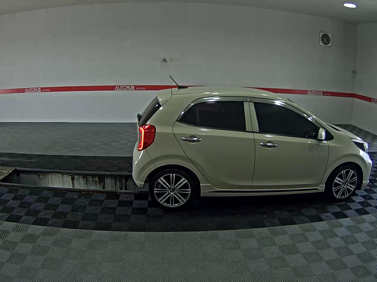 2018 - kia morning