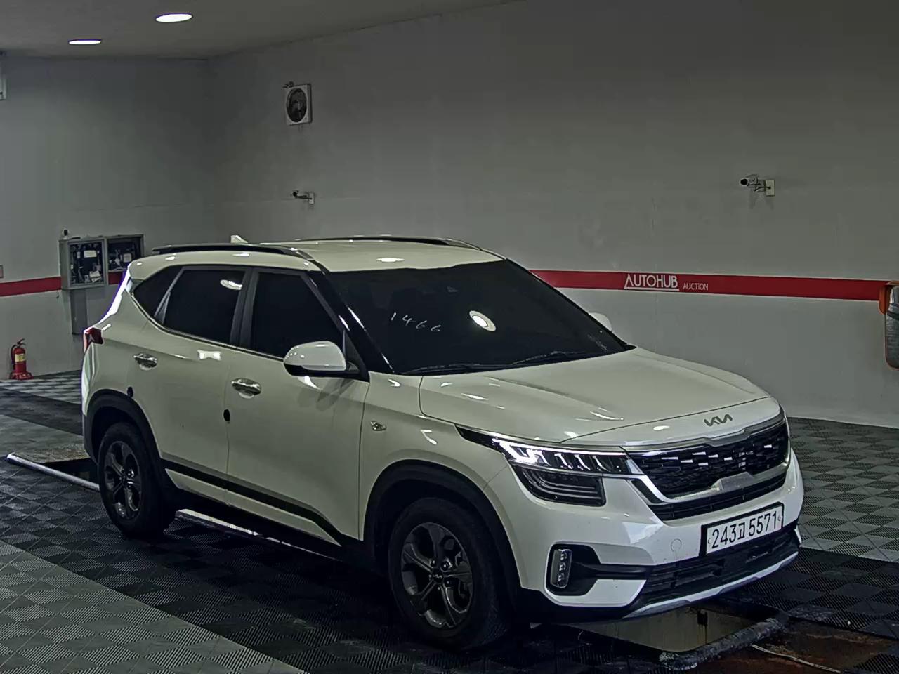 2023 - kia seltos