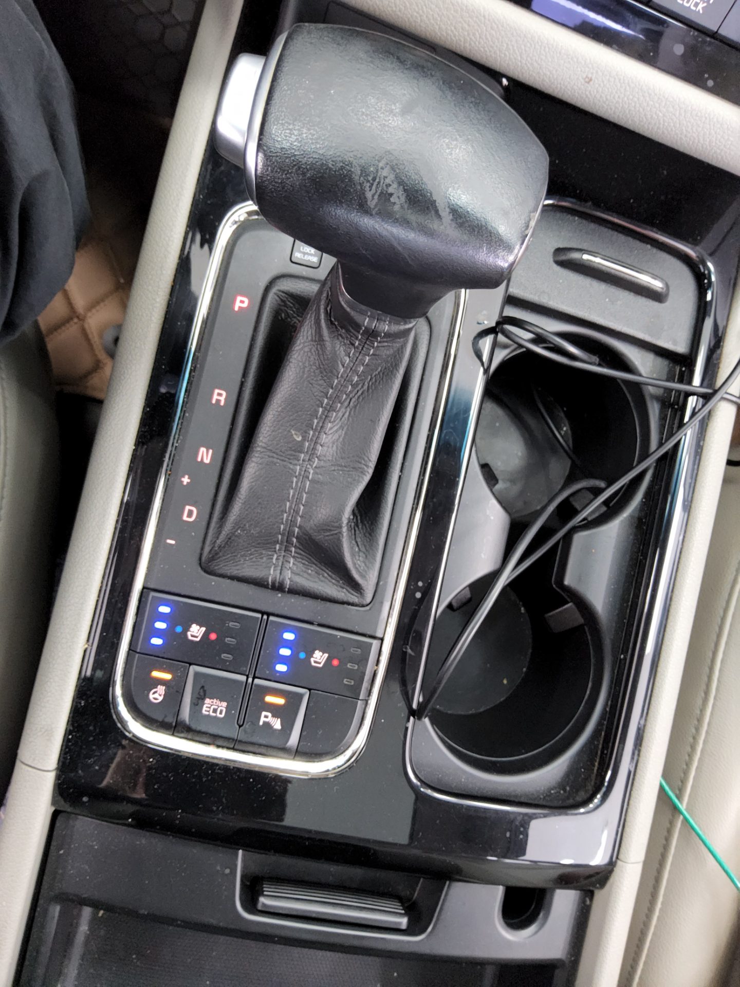 2017 - kia carnival