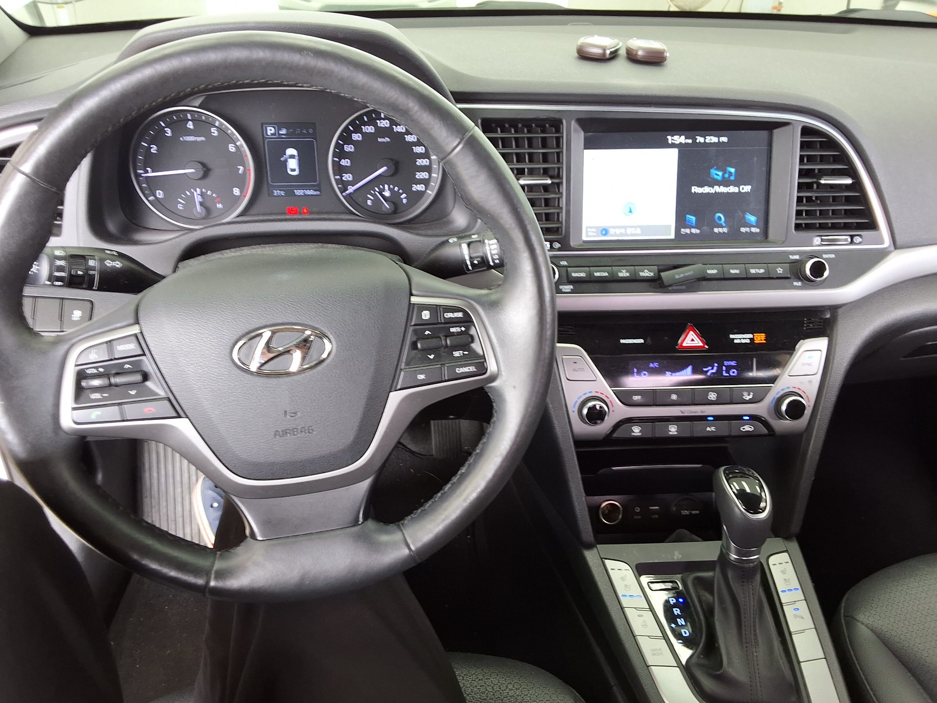 2018 - hyundai avante