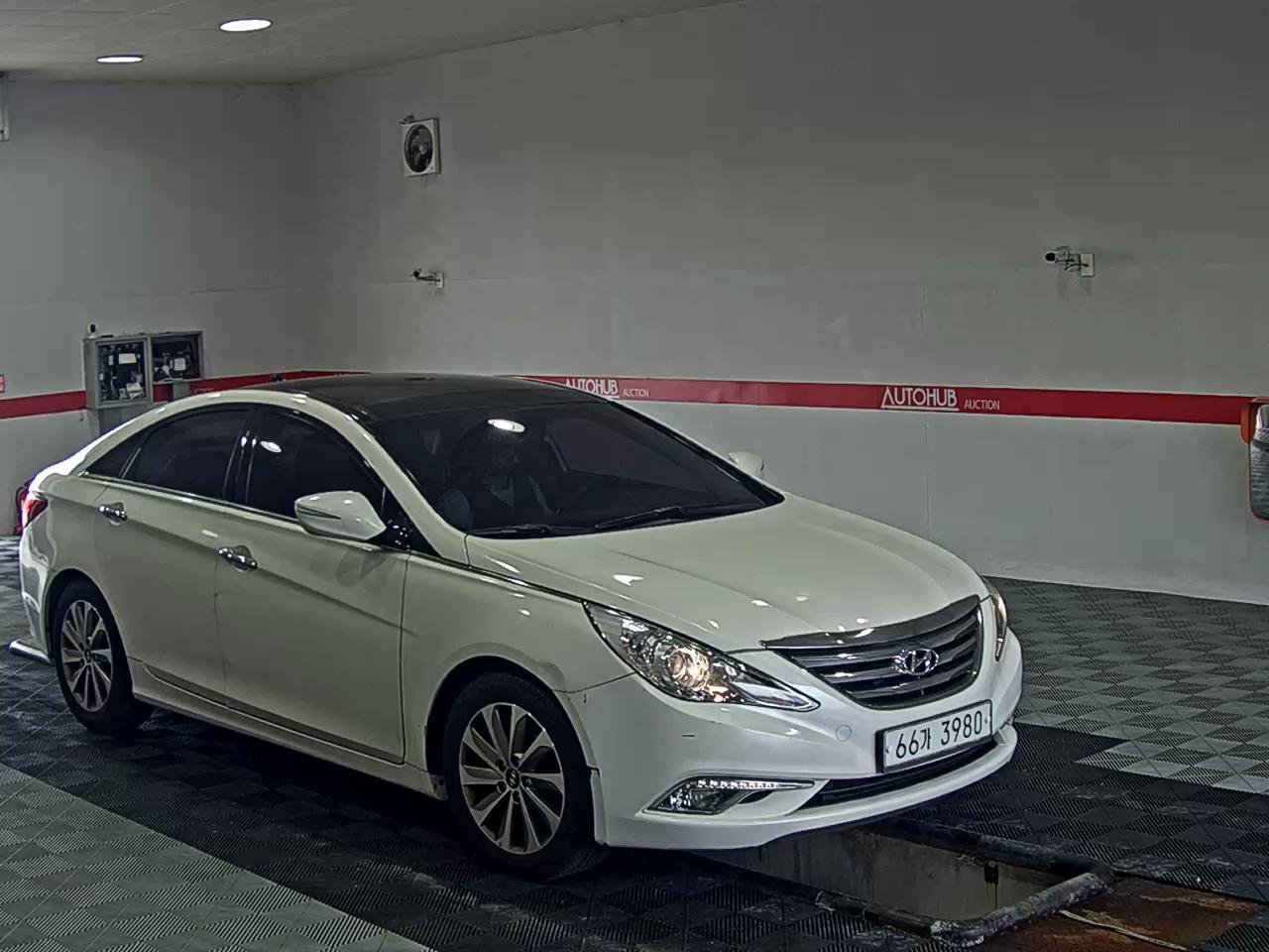2013 - hyundai sonata