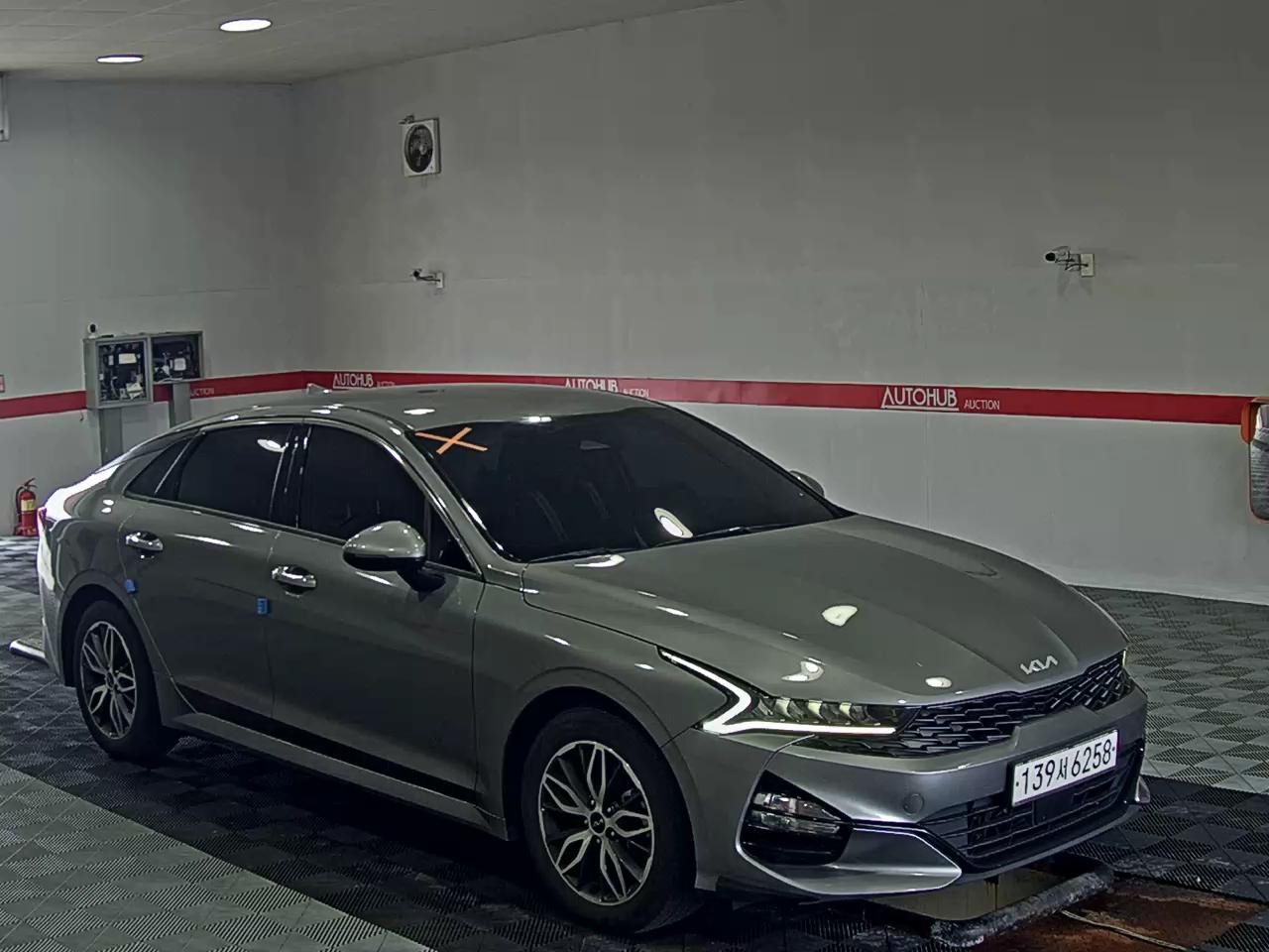 2023 - kia k5