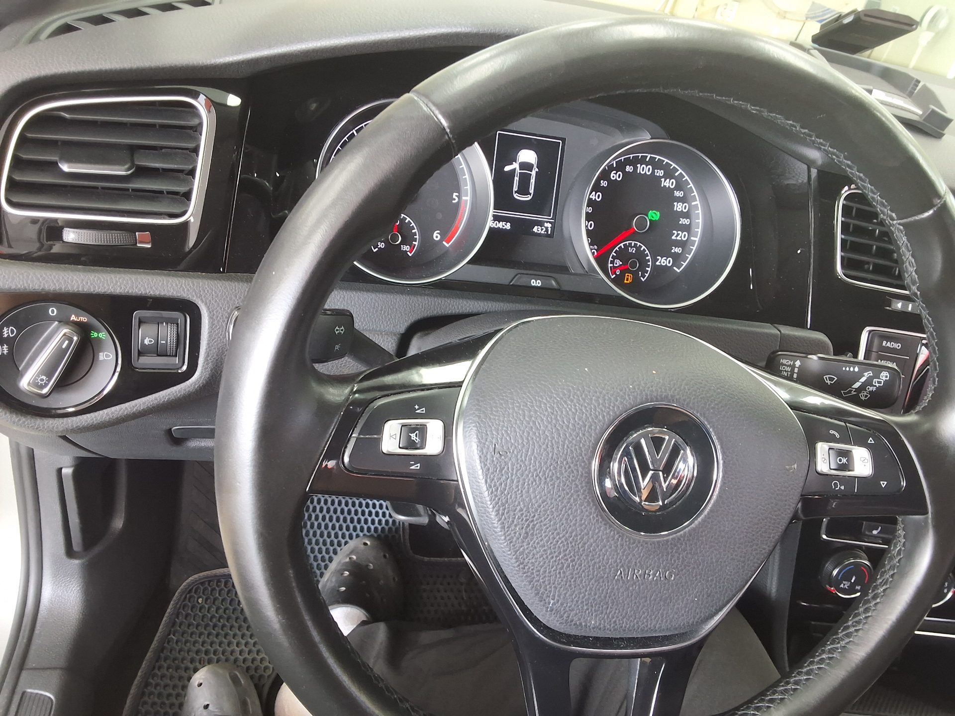 2015 - volkswagen golf