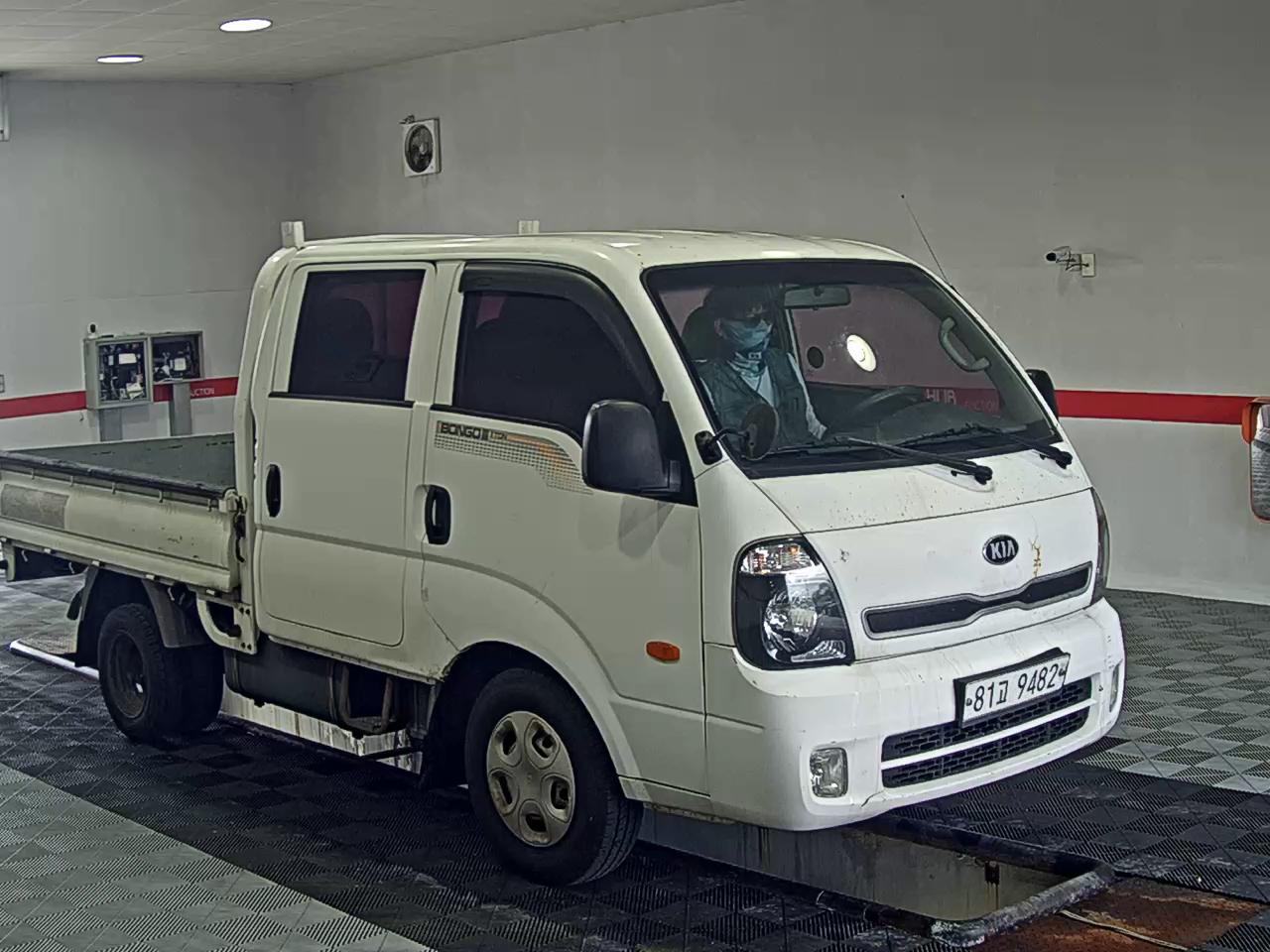 2014 - kia bongo