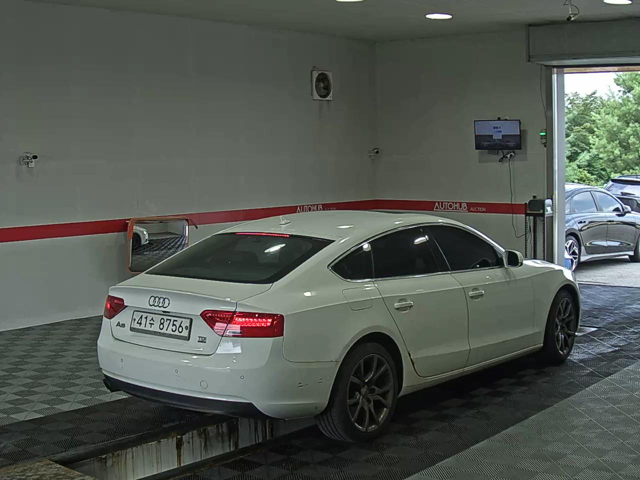 2014 - audi a5