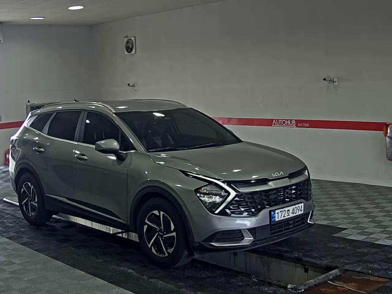 2023 - kia sportage