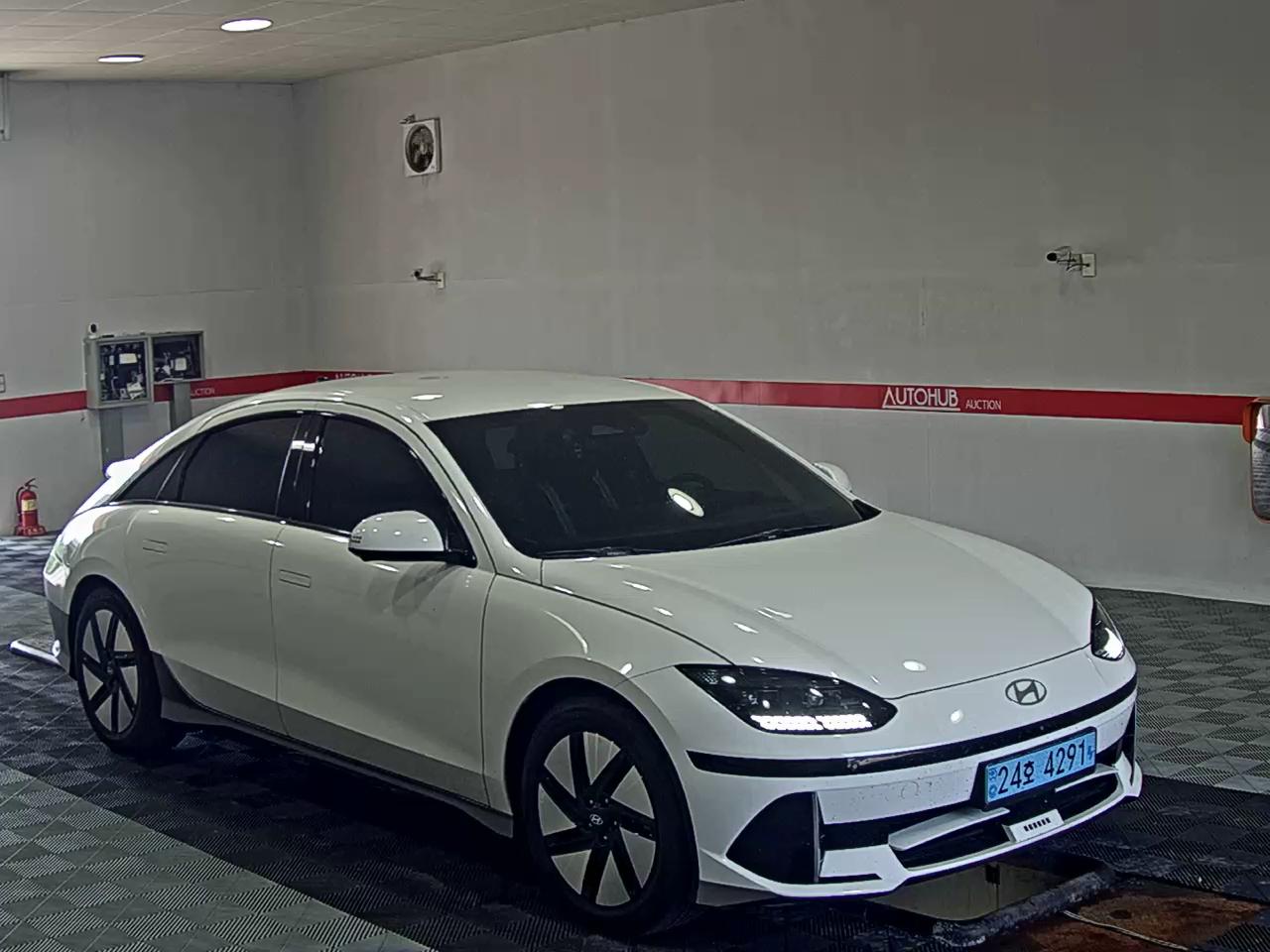 هيونداي أيونيك 2023 طويل المدى PRESTIGE