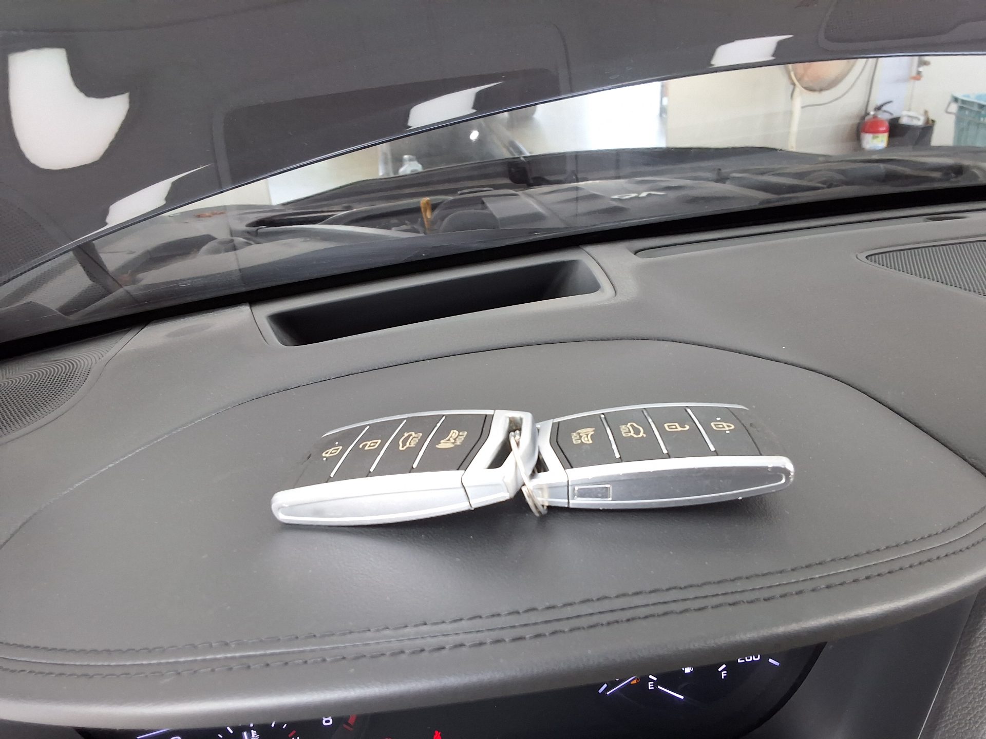 2019 - genesis g80