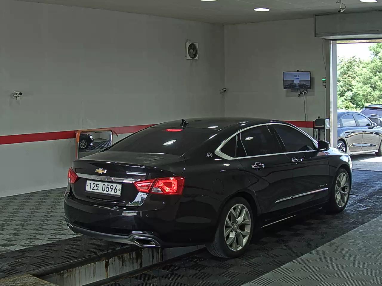 2016 - chevrolet impala