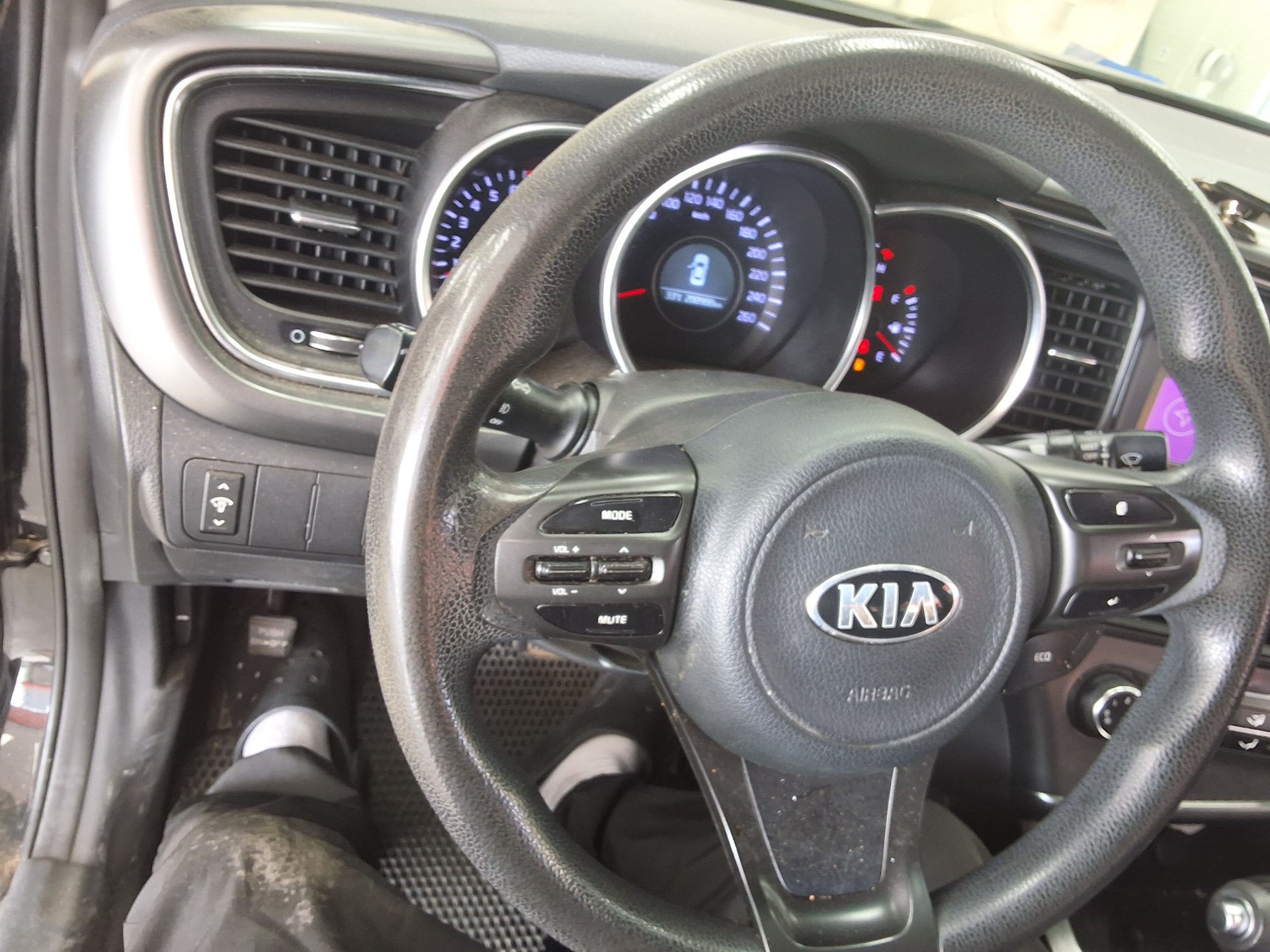 2014 - kia k5