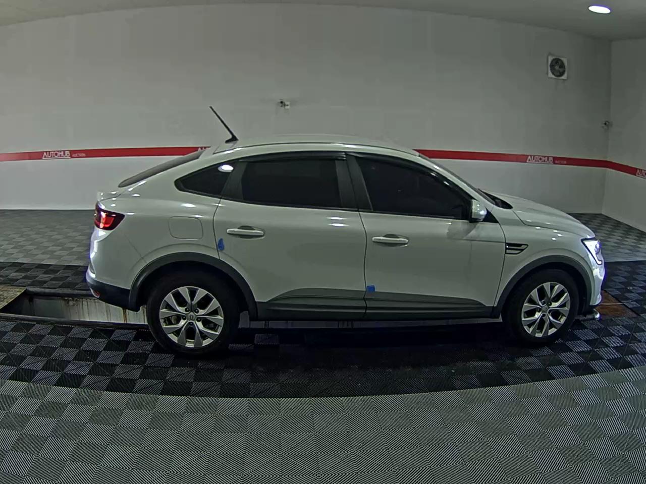 Renault Xm3 2023 — صورة 3