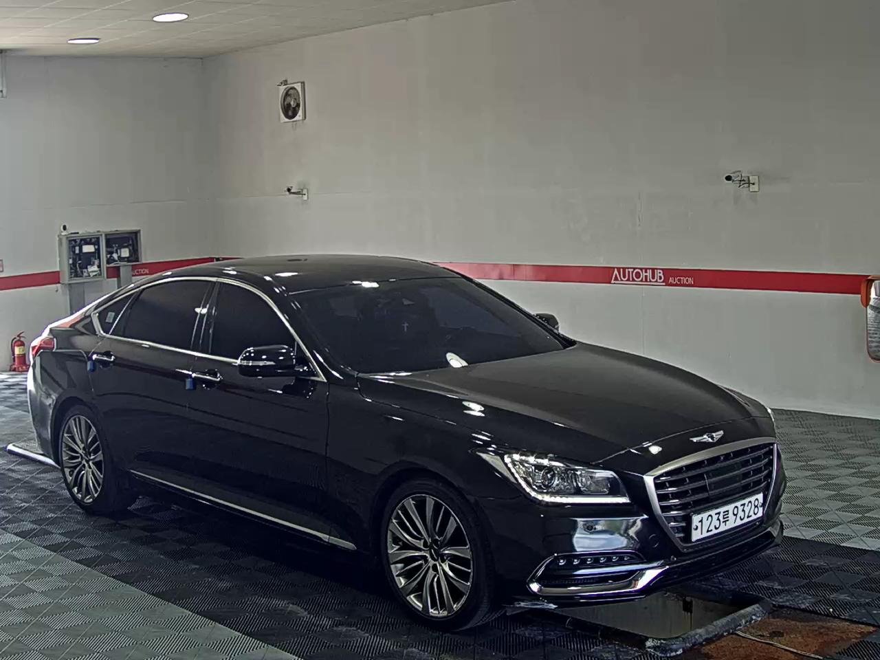 2019 - genesis g80