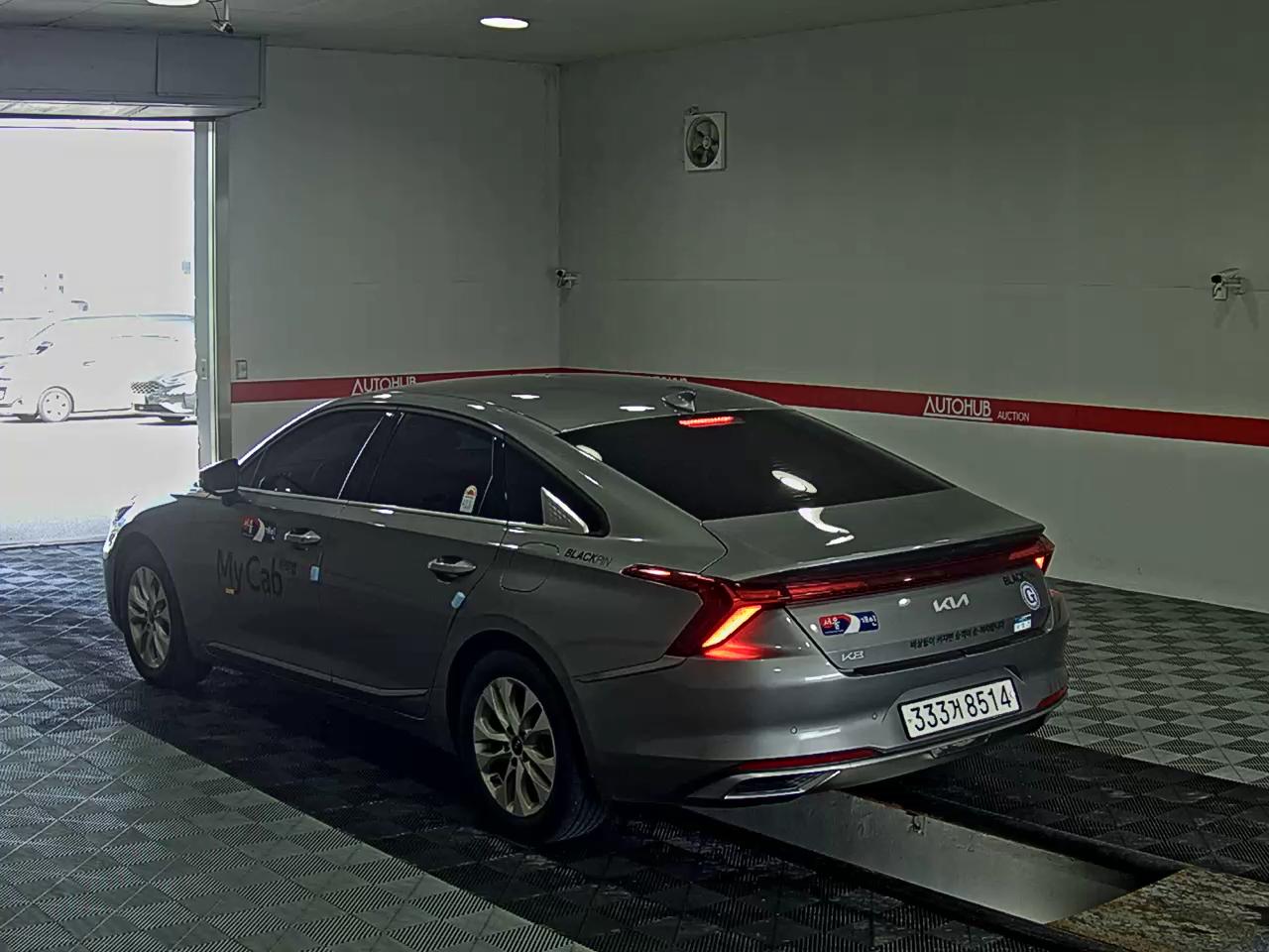 2024 - kia k8