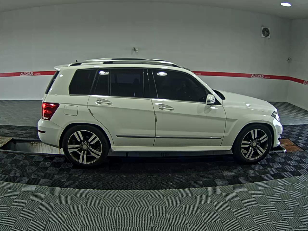 مرسيدس بنز Glk Class Glk220 Cdi فورماتيك بريميوم 2013 4MATIC بريميوم