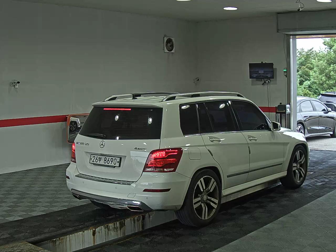 مرسيدس بنز Glk Class Glk220 Cdi فورماتيك بريميوم 2013 4MATIC بريميوم