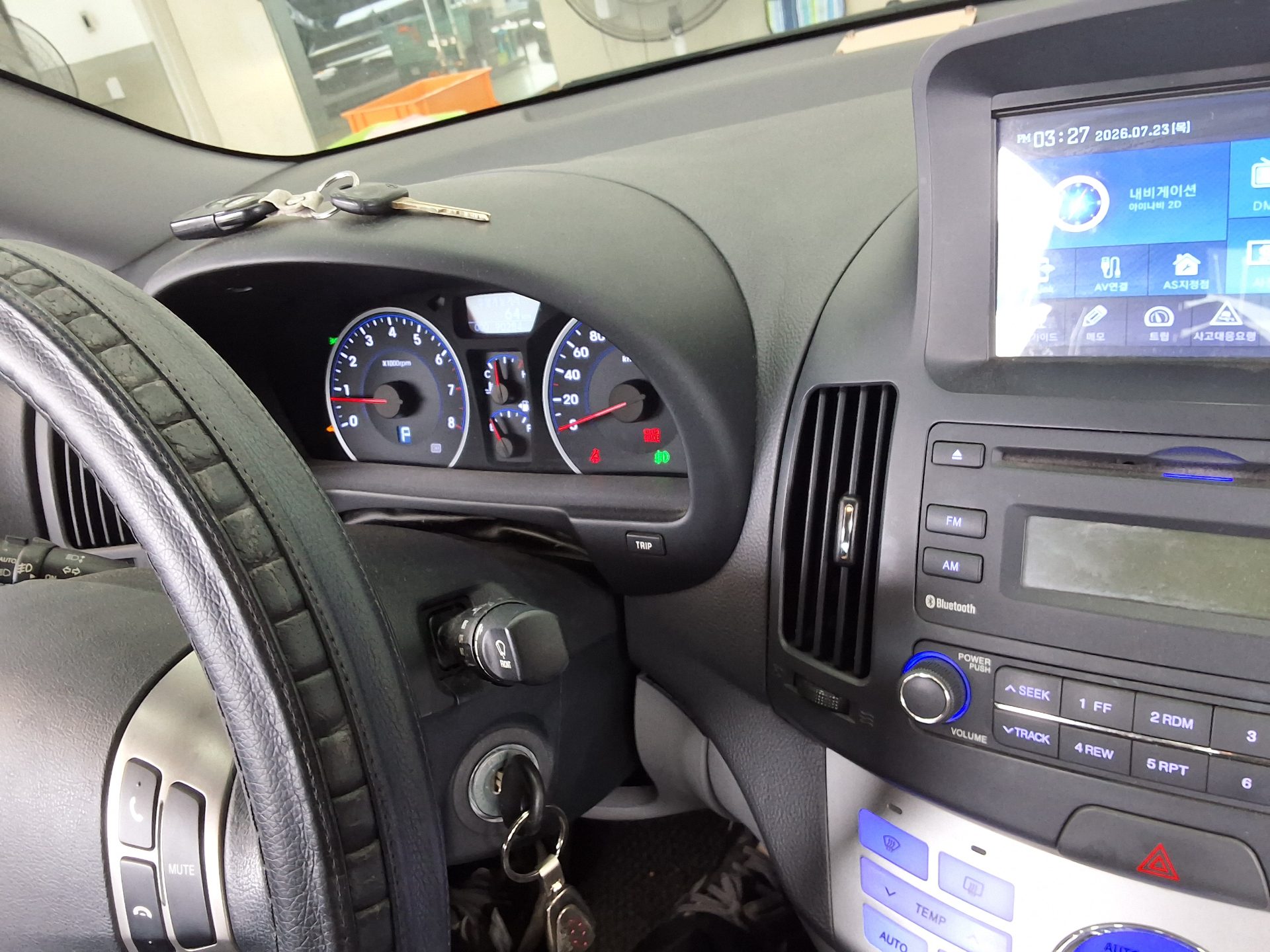 2010 - hyundai avante