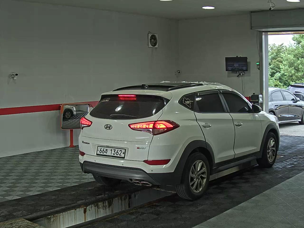 2016 - hyundai tucson