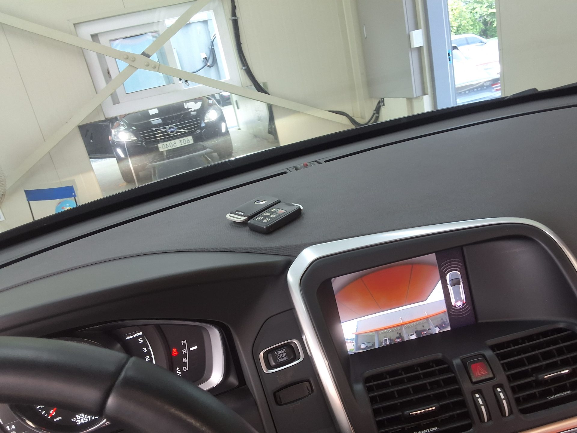 2017 - volvo xc60