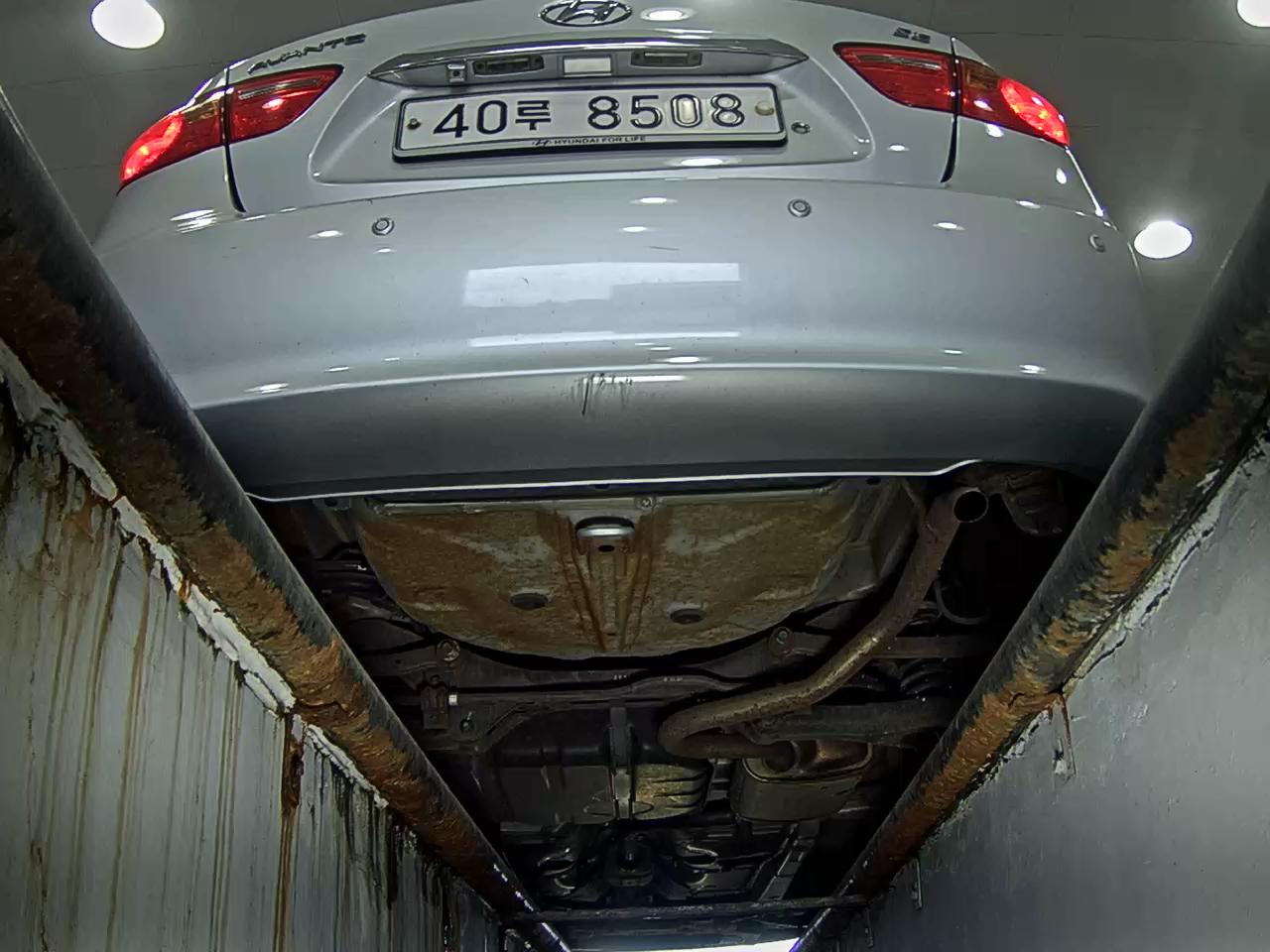 2010 - hyundai avante