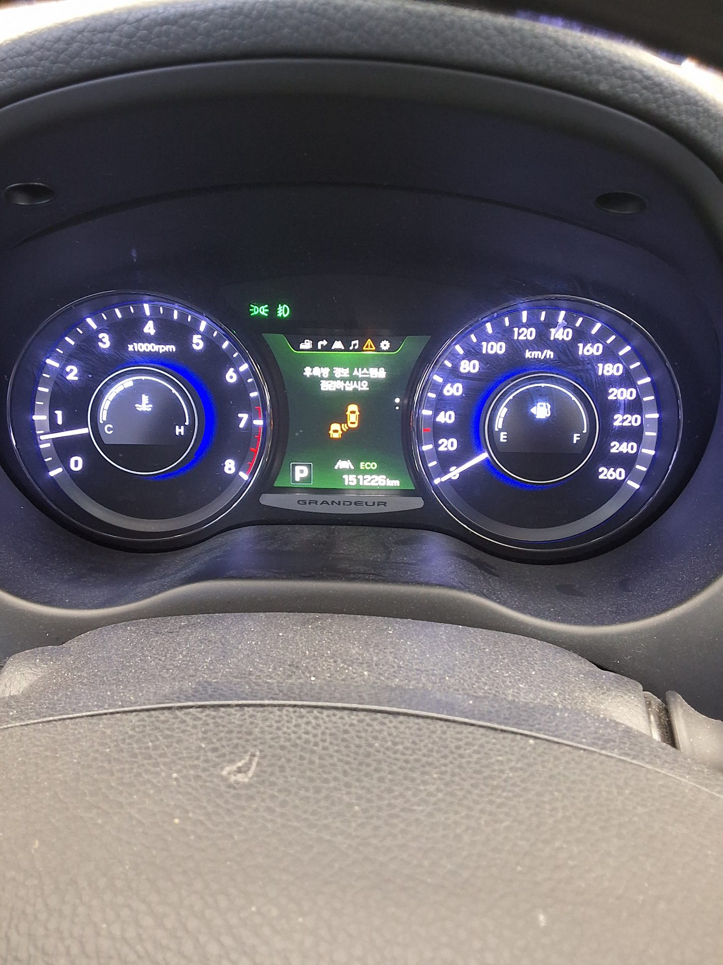 2016 - hyundai grandeur