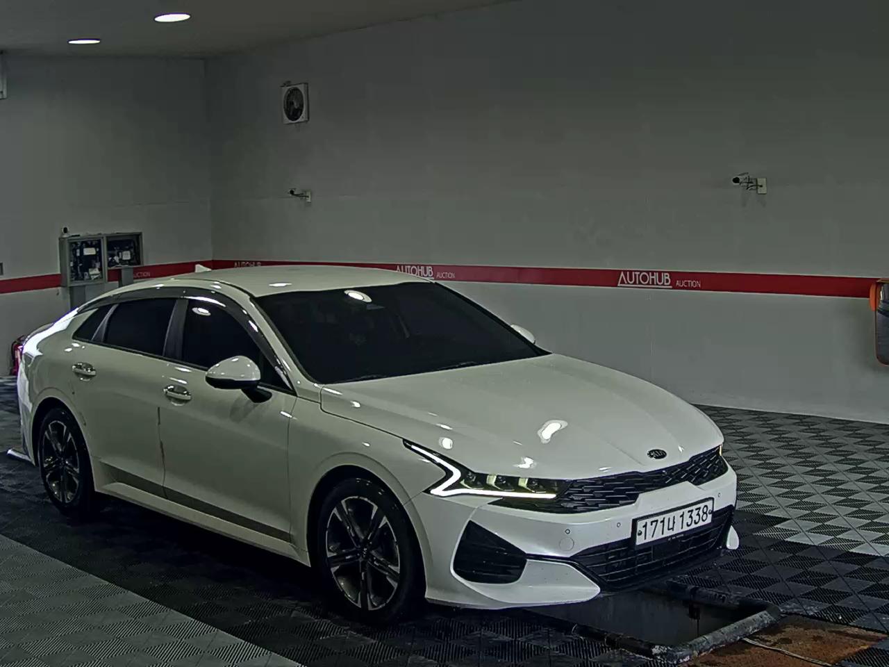 2020 - kia k5