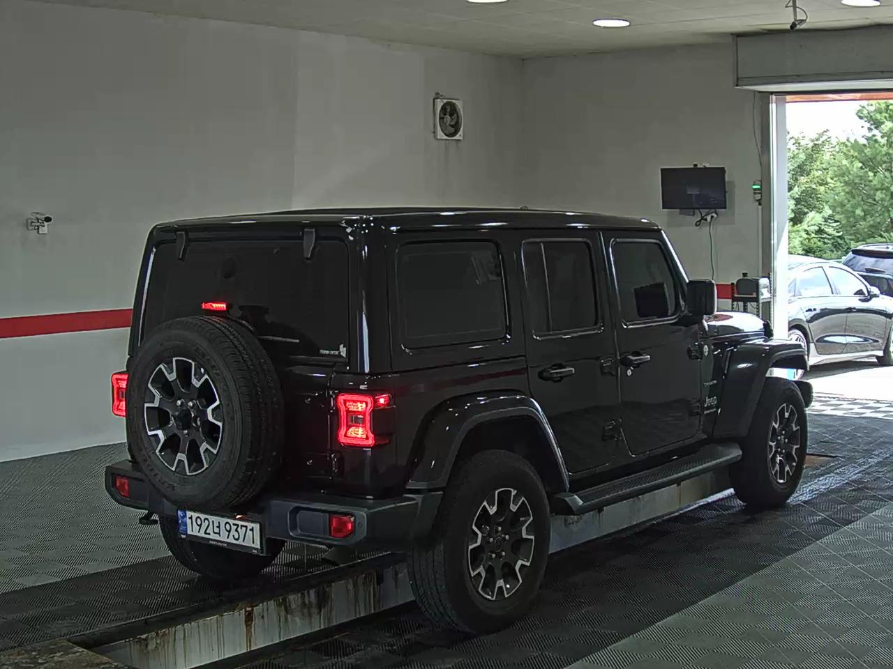 2024 - jeep wrangler