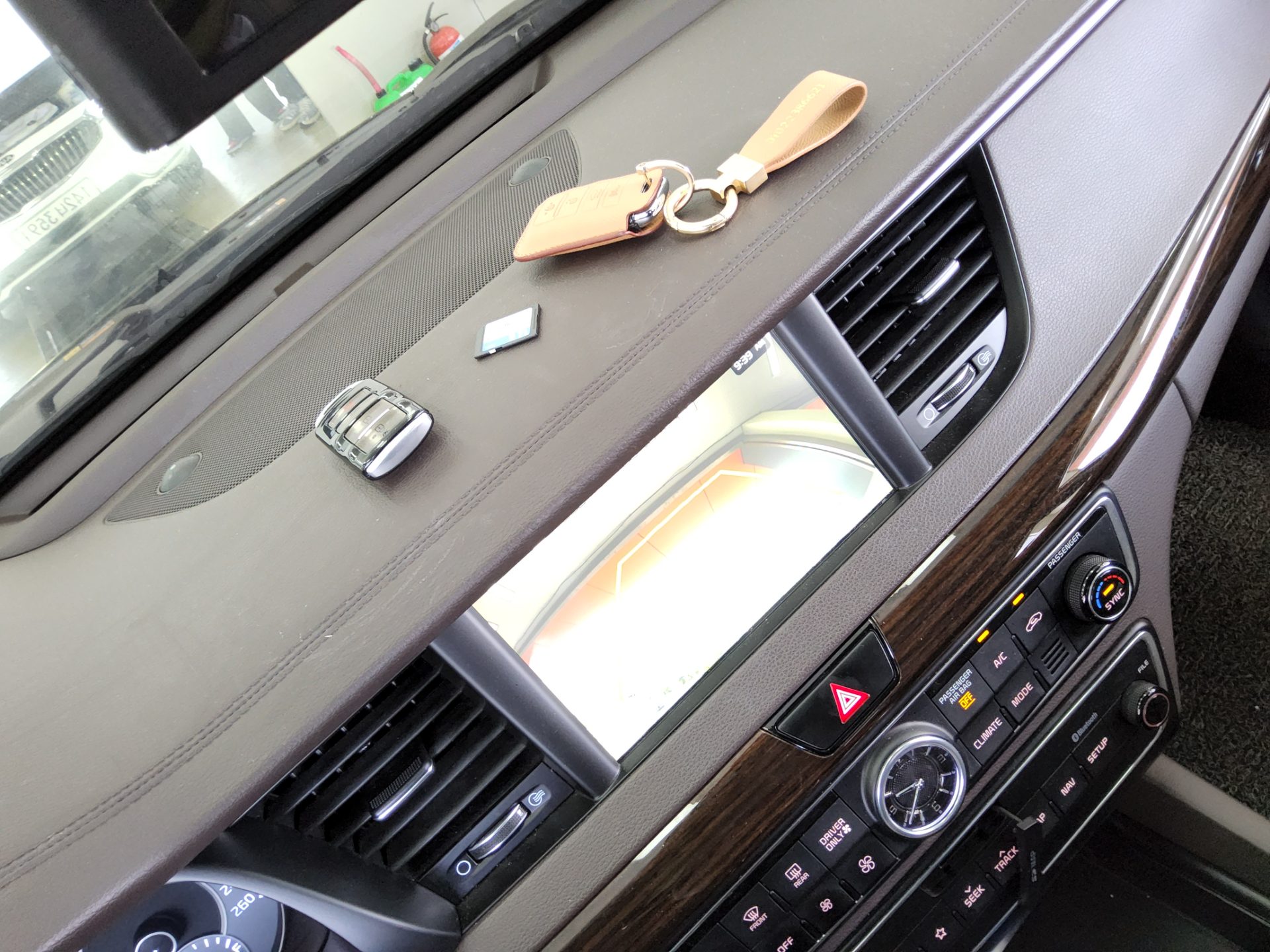 2019 - kia k7
